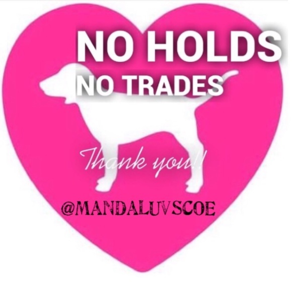 ⭐️Shop My Closet with Confidence!! 💕VS PINK🥳 - Picture 8 of 9